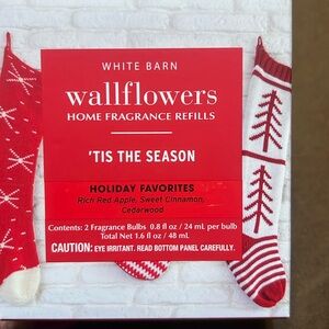 NIB Box of 2 B&BW Holiday Wallflowers Refills